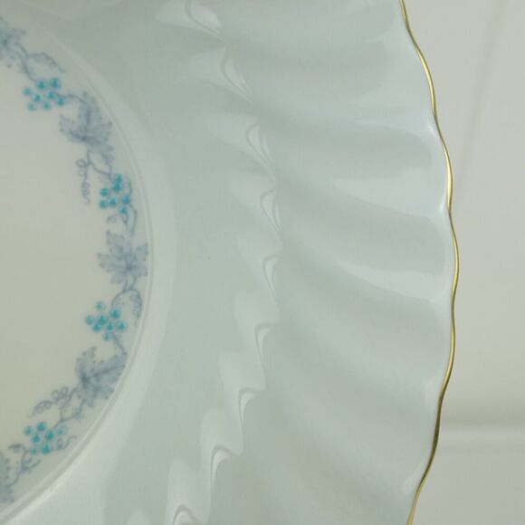 Minton Vinyard Blue Salad Plate Bone China Made In England - Picture 4 of 10